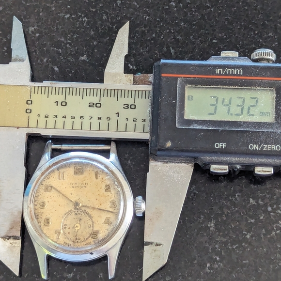 Vintage Tudor Oyster Chester Watch - Picture 4 of 5